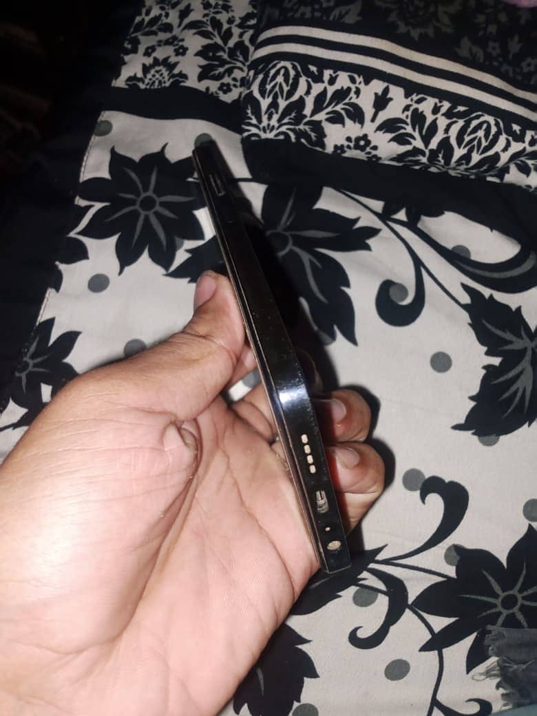 Infinix Note 30 3