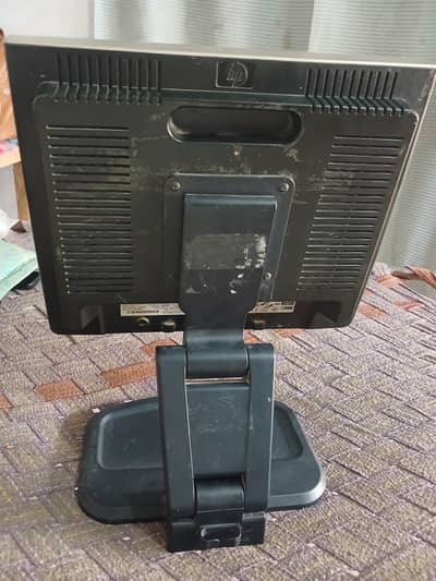 HP 1740 17-Inch LCD Monitor – Excellent Condition