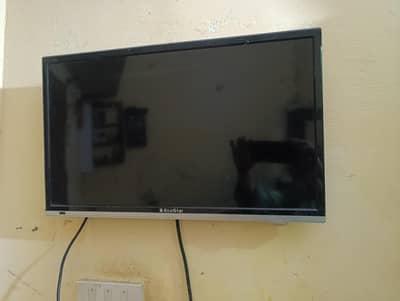 24 inchi LED