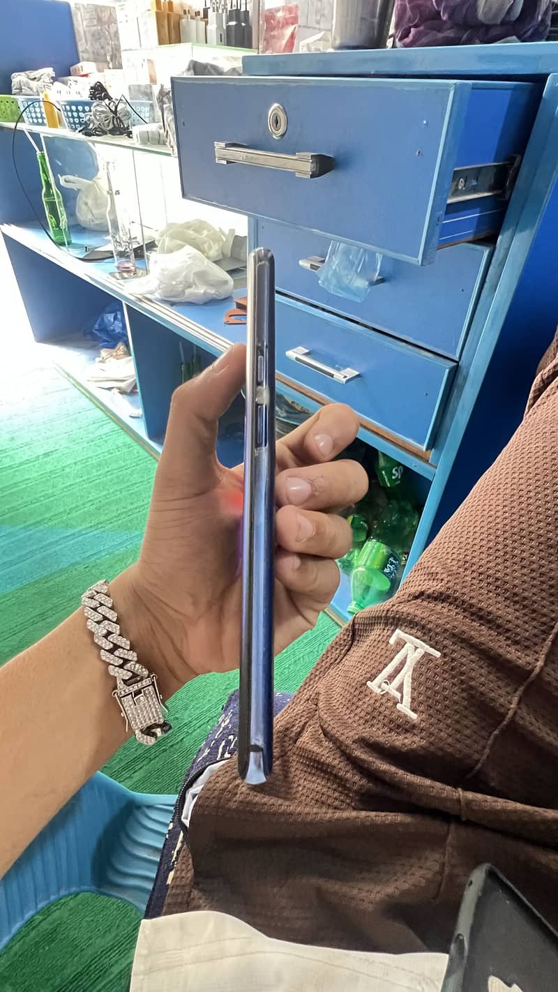 One Plus 7T Pro 1