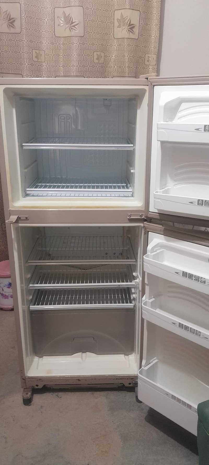 Refrigerator 5