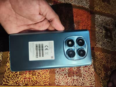 Realme 14 Pro 8/256 edge screen