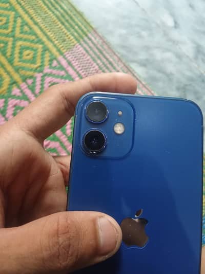 Apple iPhone 12 mini