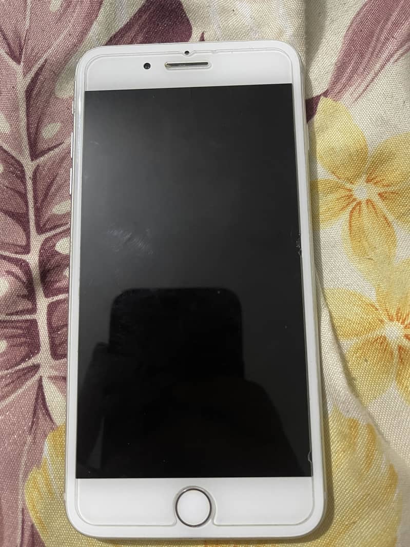 Apple iPhone 8 Plus 1