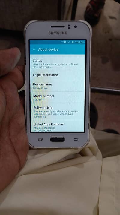 Samsung Mobile J1 Ace,8Gb,2GbRam,4G mobile dual sim,only mobile