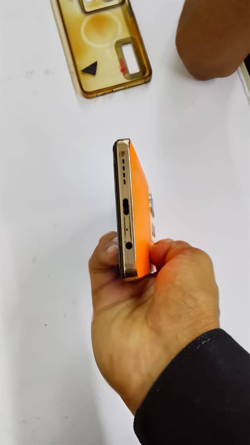 Infinix Note 30 2