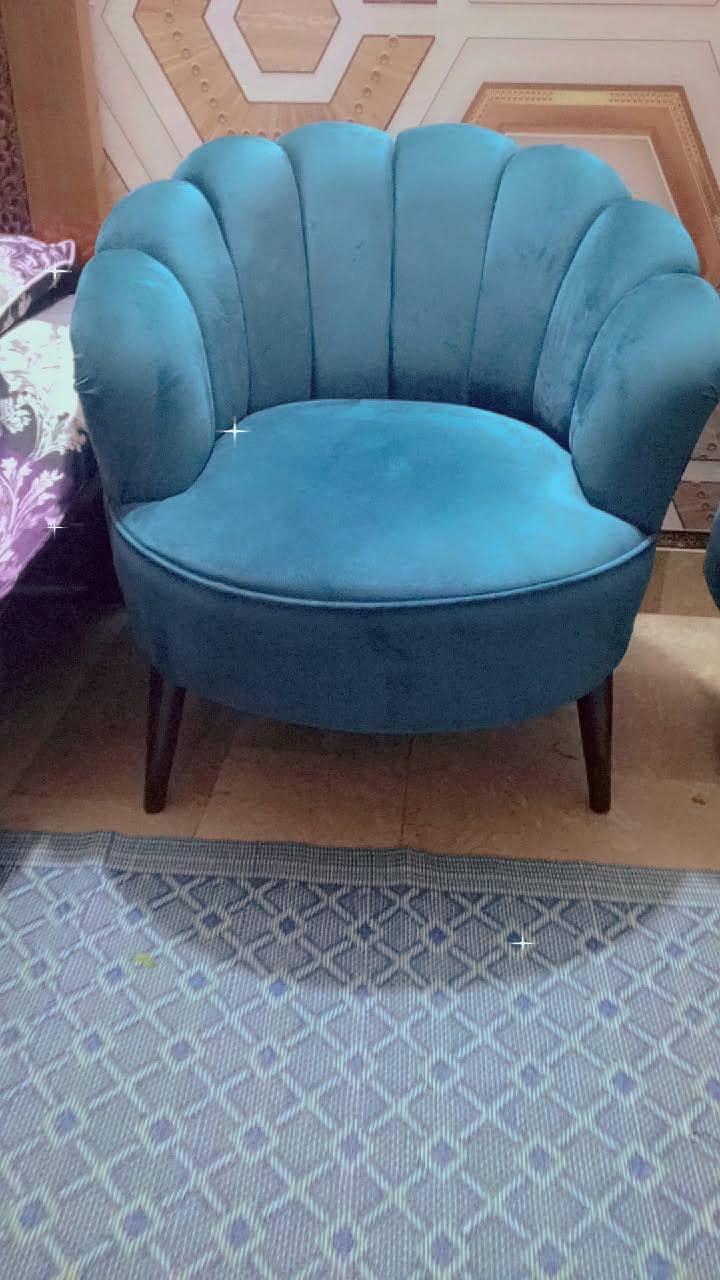 Sofa and table set 1