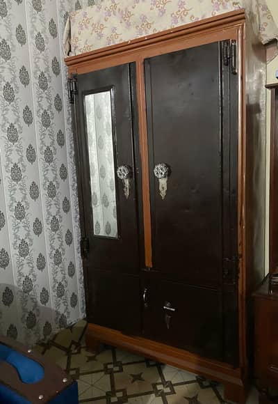 2 door wardrobe