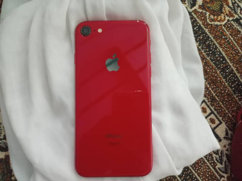 Apple iPhone 8 3