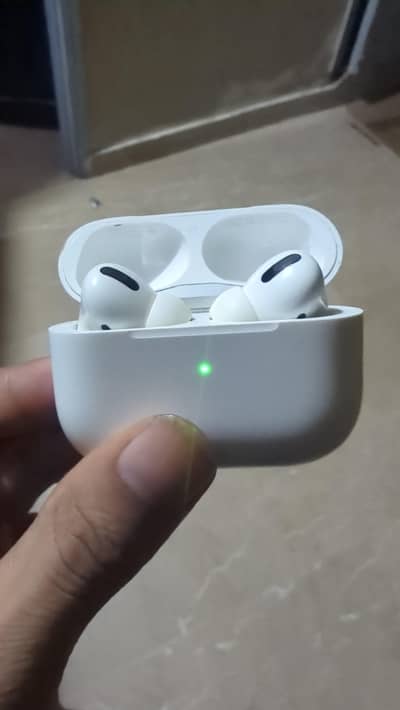 apple airpods pro 1st gen