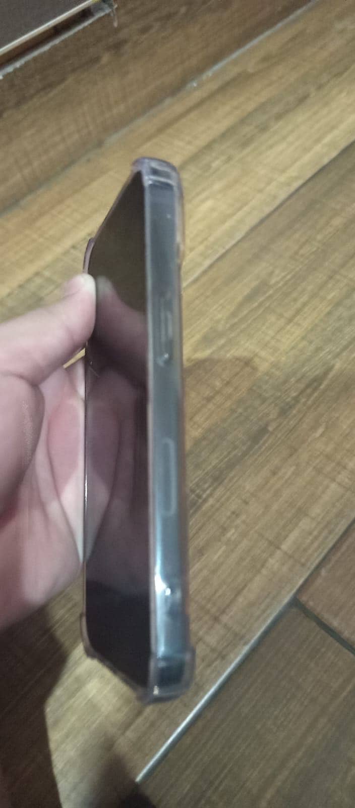 Apple iPhone 13 4