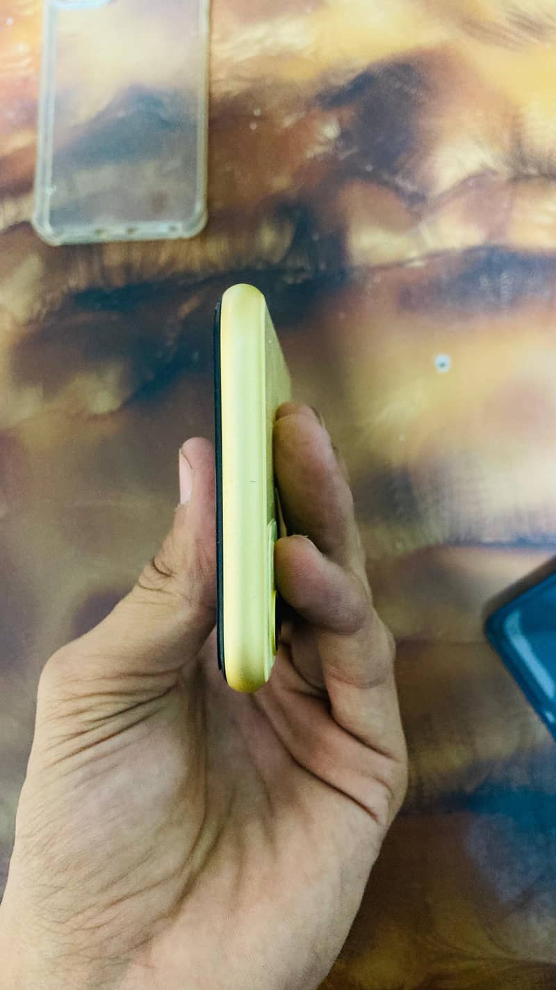 Apple iPhone 11 1
