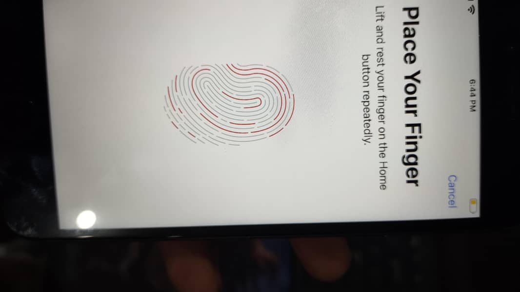Apple iPhone 8 3