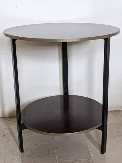 Coffee Table / corner compact table