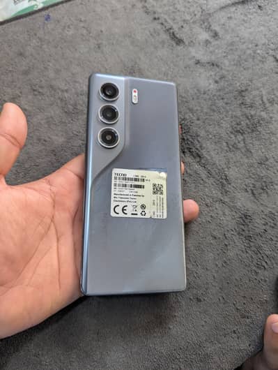Tecno CAMON 40 Pro