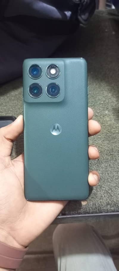 Motorola Edge 2025
