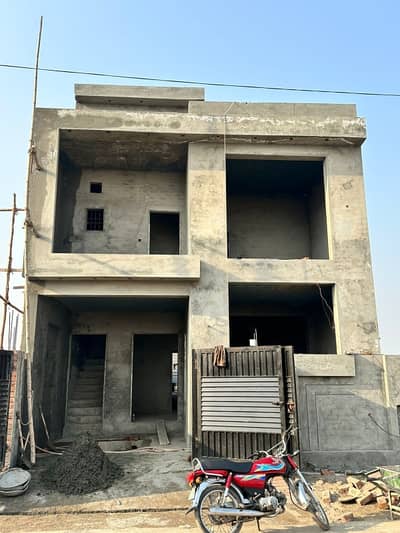 Grey Structure 5 Marla House For sale In Park View City - Overseas Block Lahore