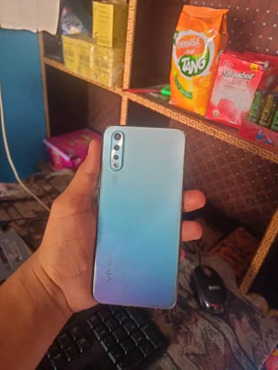 Vivo S1