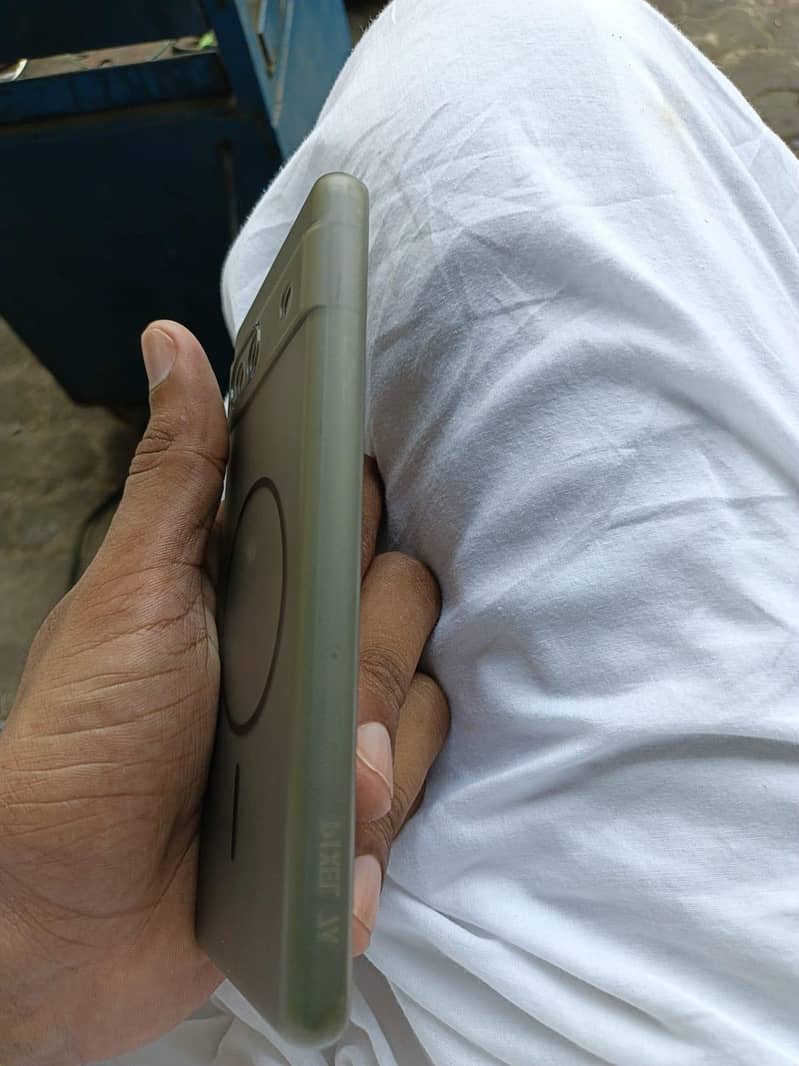 Google Pixel 7a 6