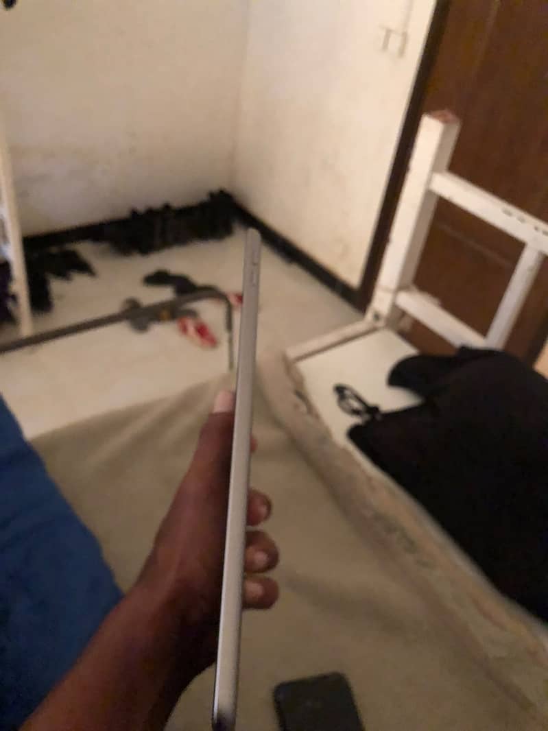 IPAD 5th Generation 2
