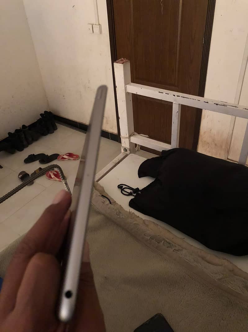 IPAD 5th Generation 4