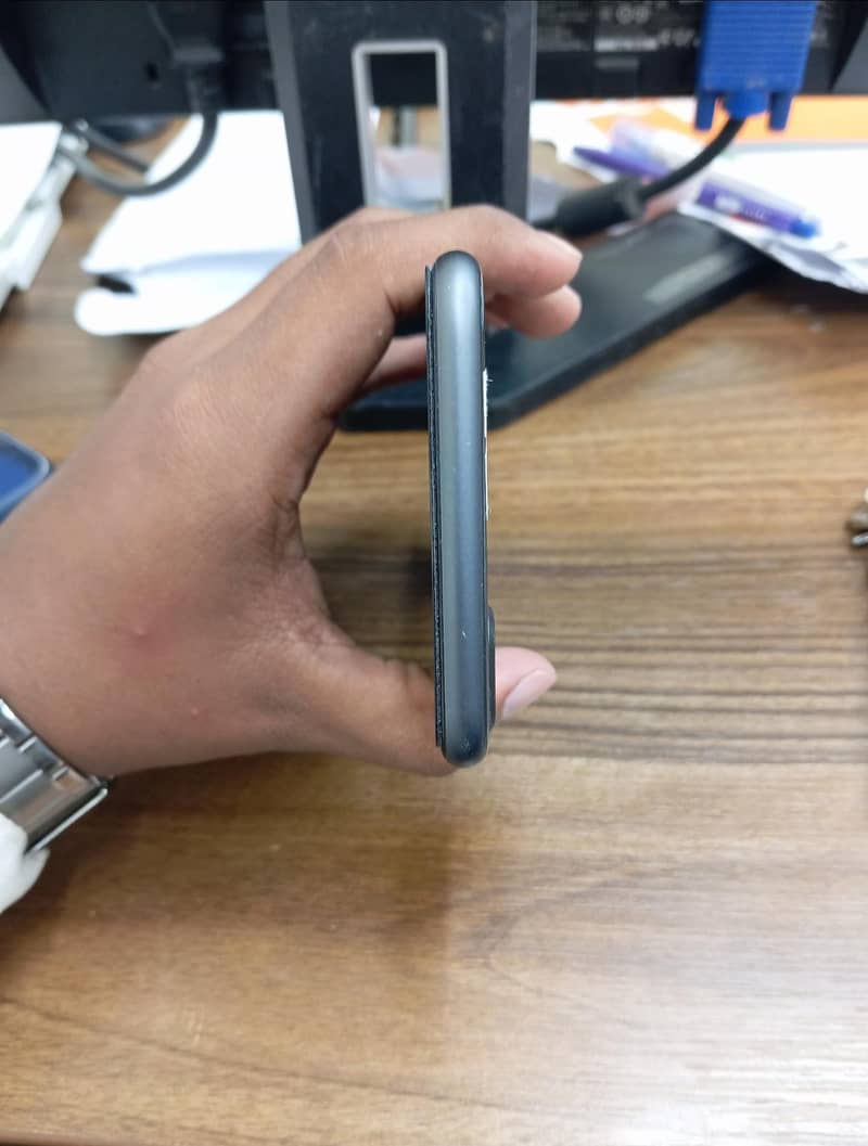 Apple iPhone 8 Plus 2