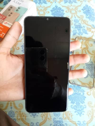 Zte blade a35e for sale 6/64 just box and mobile