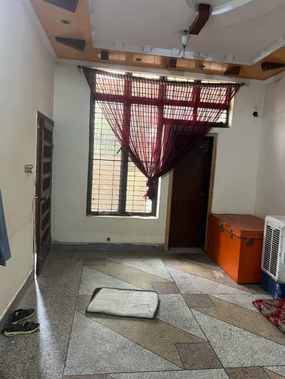 5 Marla Upper portion for rent in Khayaban e amin
