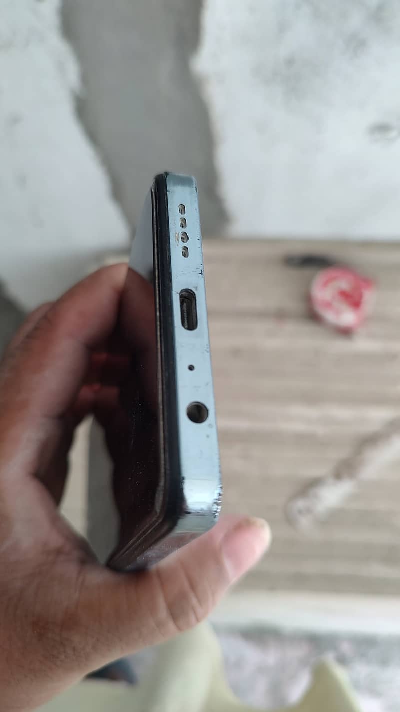 Infinix Note 30 8