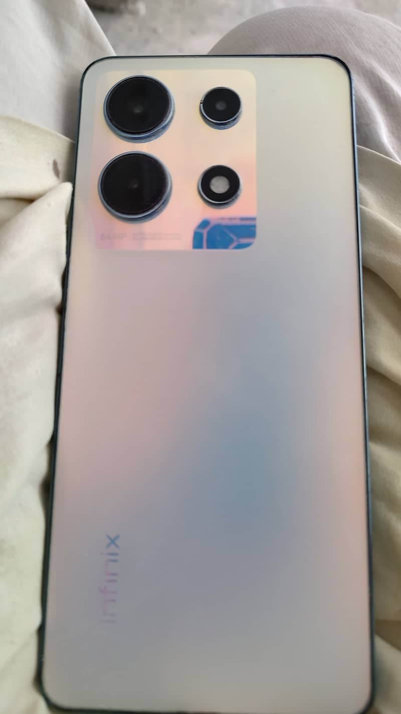 Infinix Note 30 17