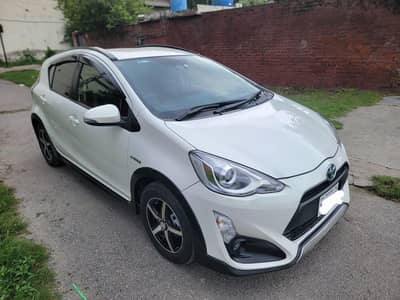 Toyota Aqua 2016 X Urban