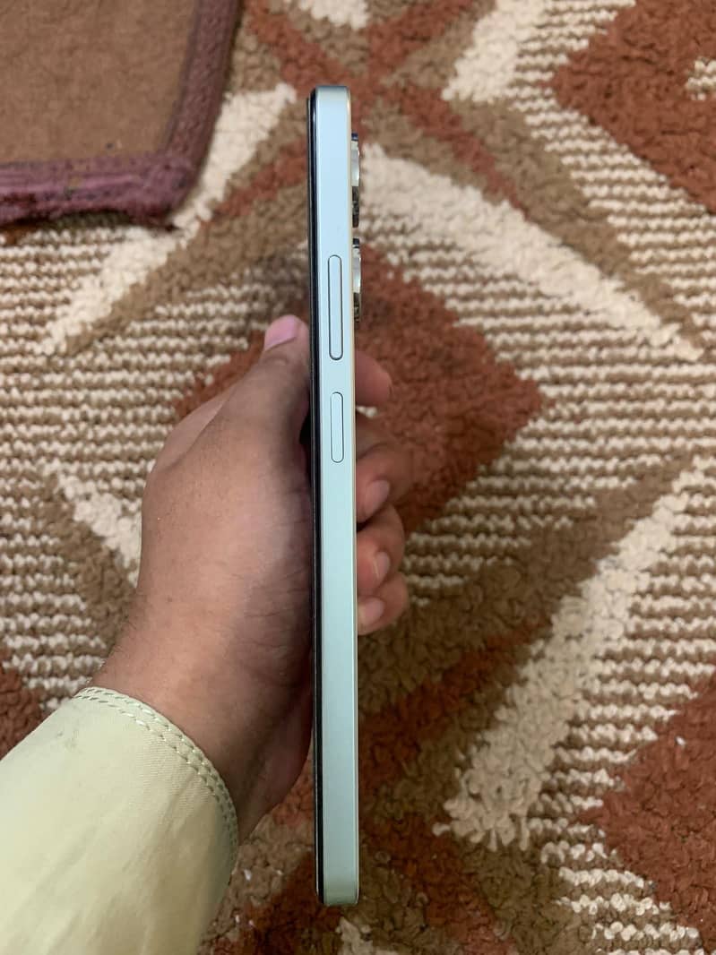 Realme Note 60x 2