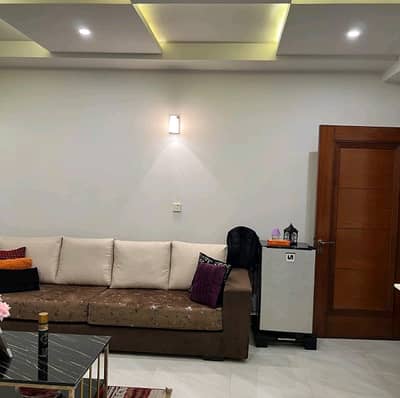 Flat For sale In Beautiful Bahria Town - Sector E