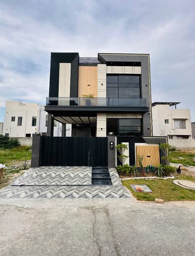 New Built 5 Marla House For Rent Available DHA Phase 9 Town Lahore