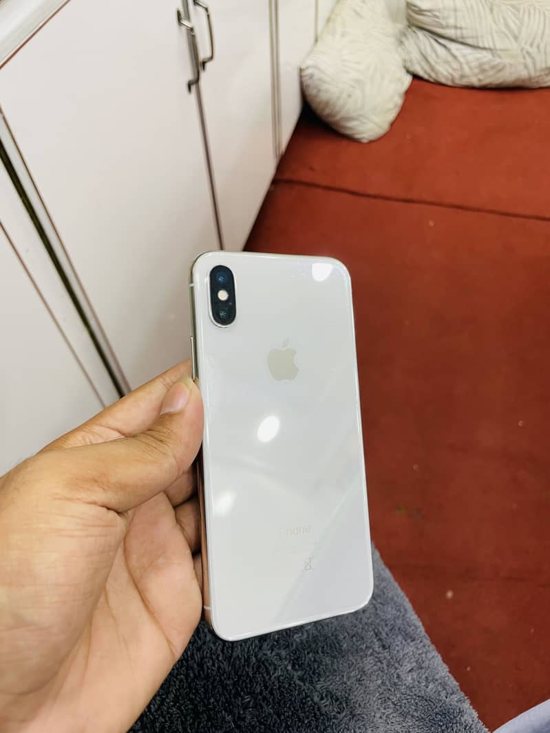 Apple iPhone X 2