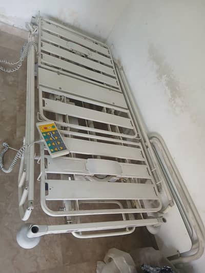 Patient/medical bed for sale