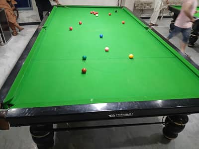 snakoorr table