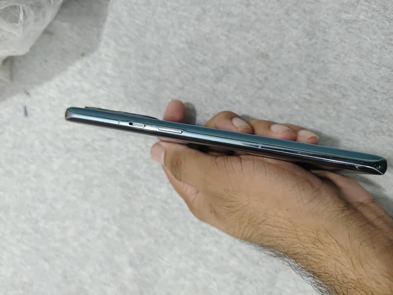 One Plus 9 Pro 1