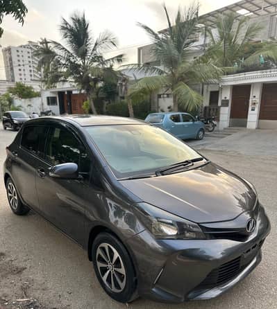 Toyota Vitz 2015