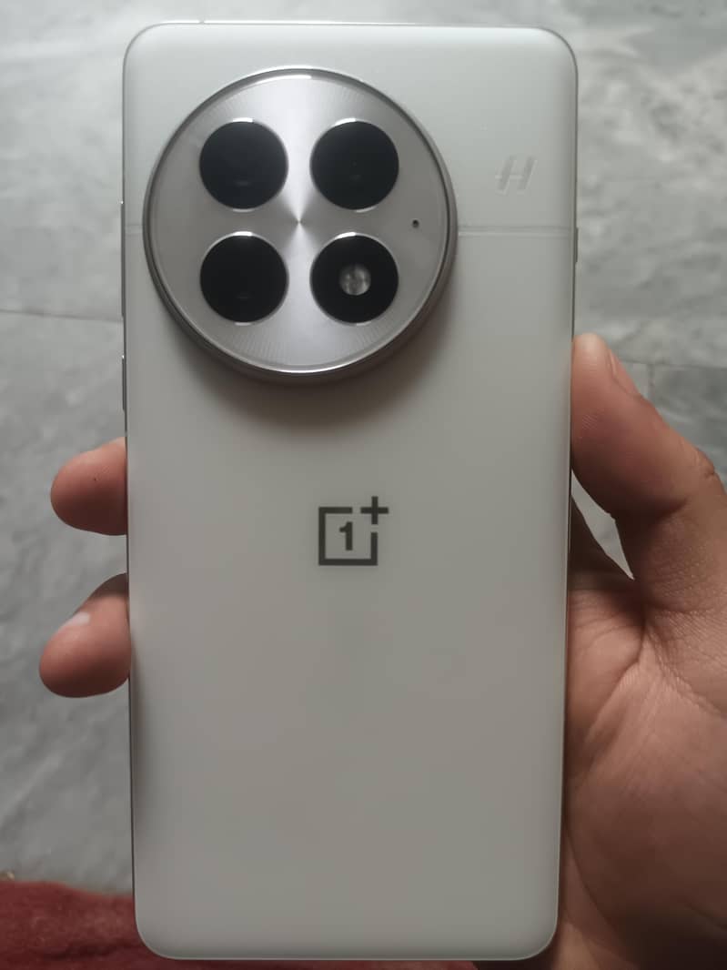 One Plus 13 1
