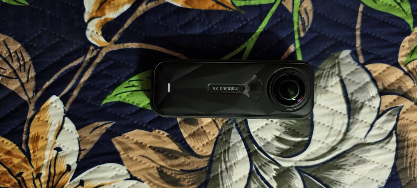 insta 360x5 action camera 11
