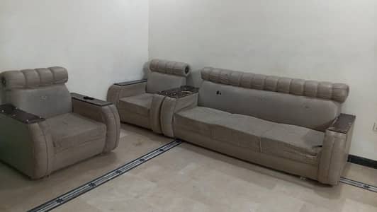 5 seater sofa for sell