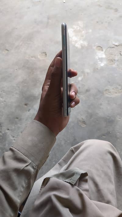 Tecno Spark 8C