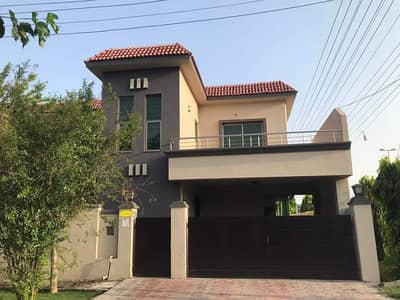A Palatial Residence For sale In Askari 11 Lahore