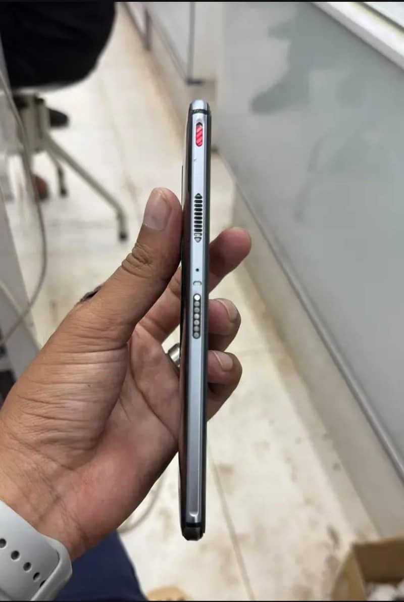 Redmagic 6s pro 1