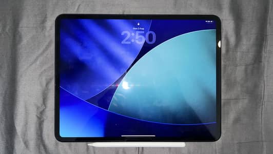 Apple ipad pro 13 inch M4