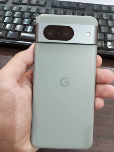 Google Pixel 8
