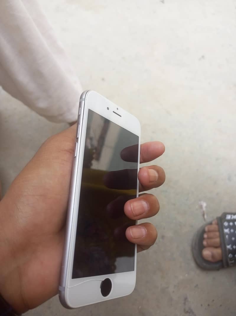 Apple iPhone 6 3