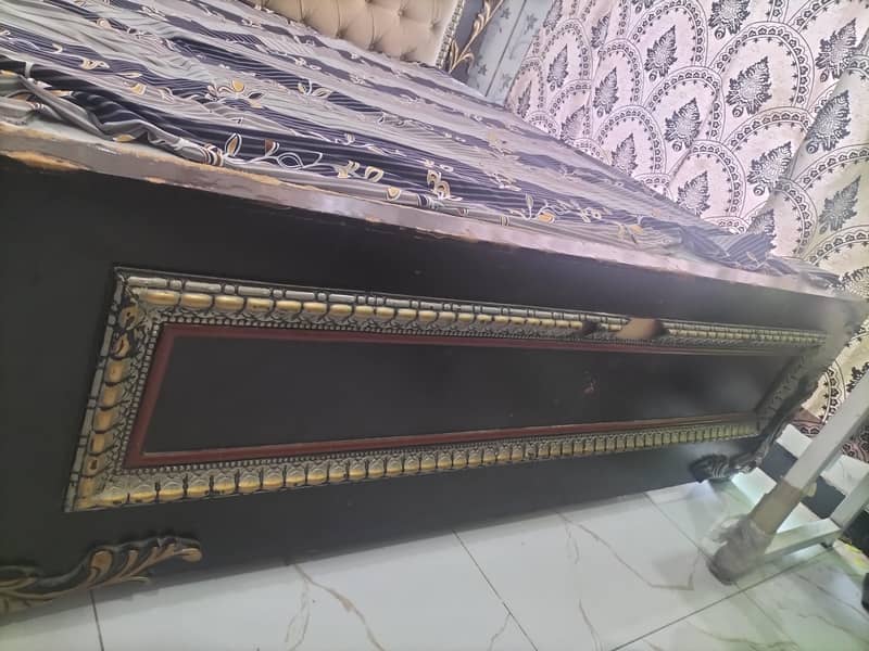 Double bed 1