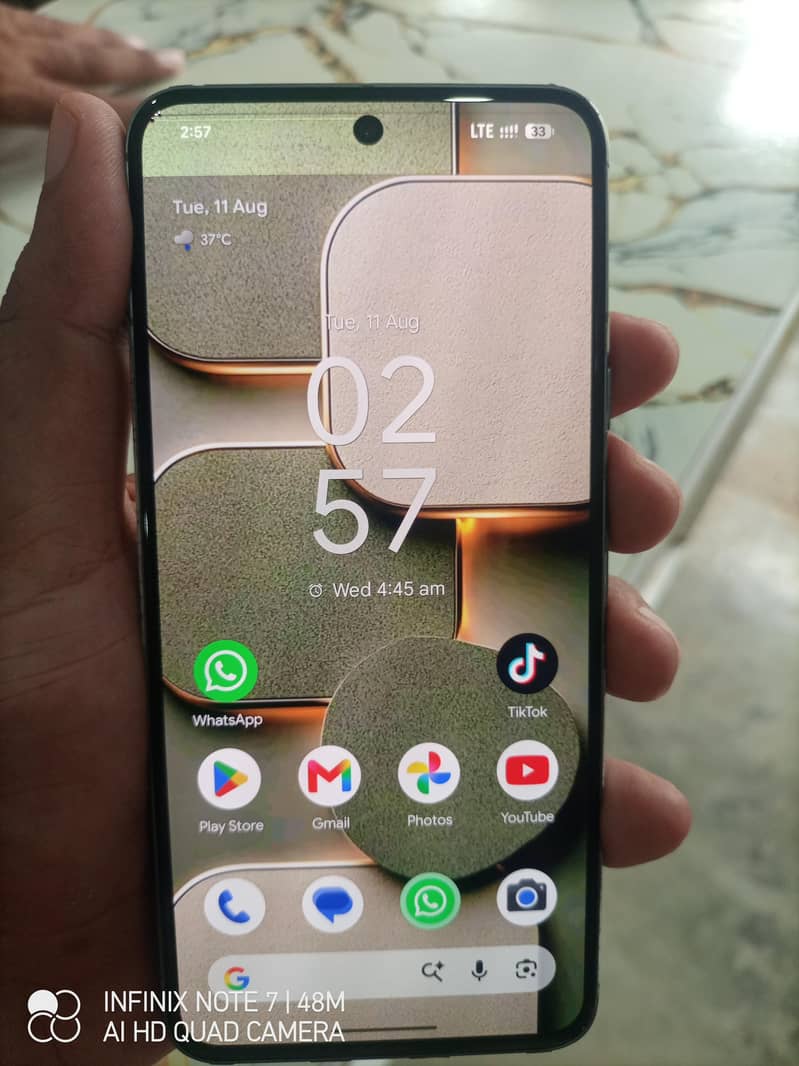 Google Pixel 8 0